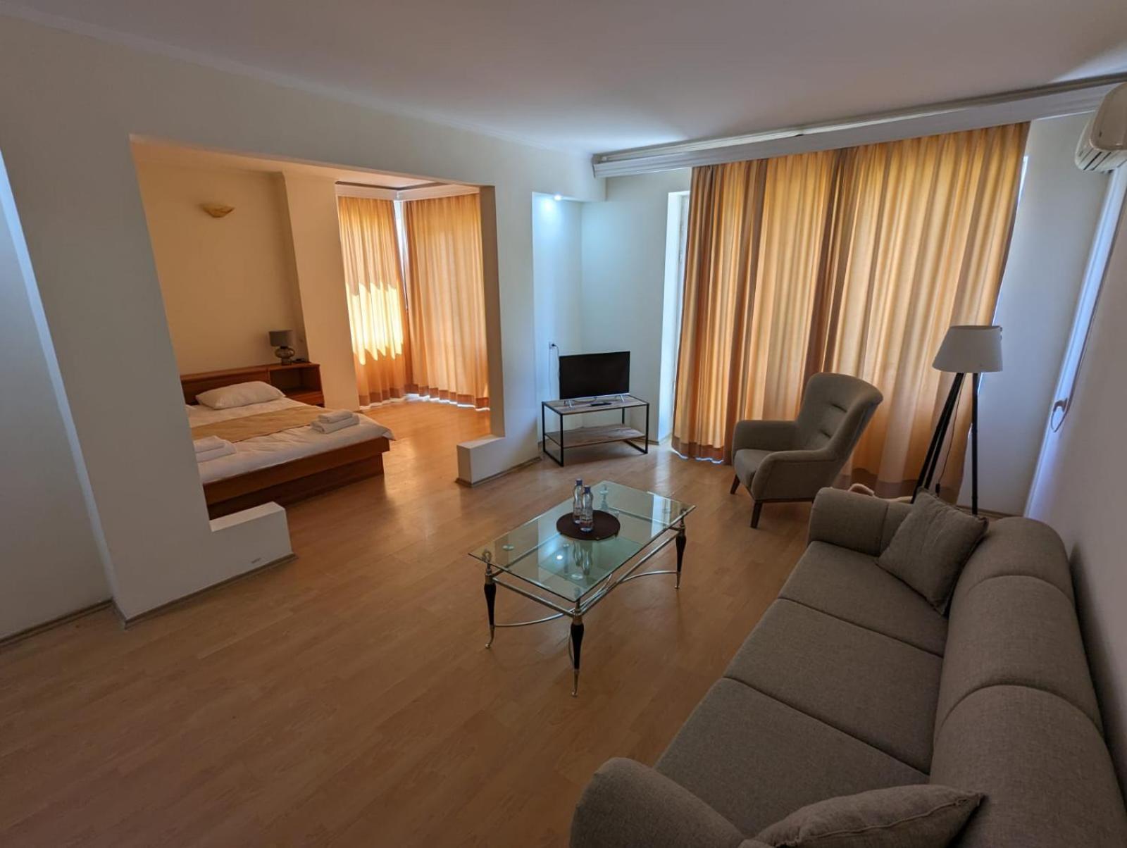 Hotel Tsiskari Ianet'i Екстер'єр фото